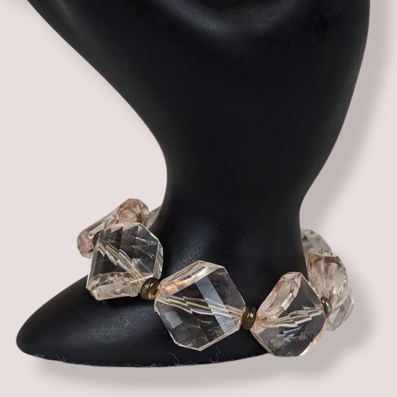 (2/$20) Pink Faceted Square Stretch Bracelet - Picture 2 of 5